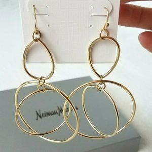 Neiman Marcus stunning gold earrings